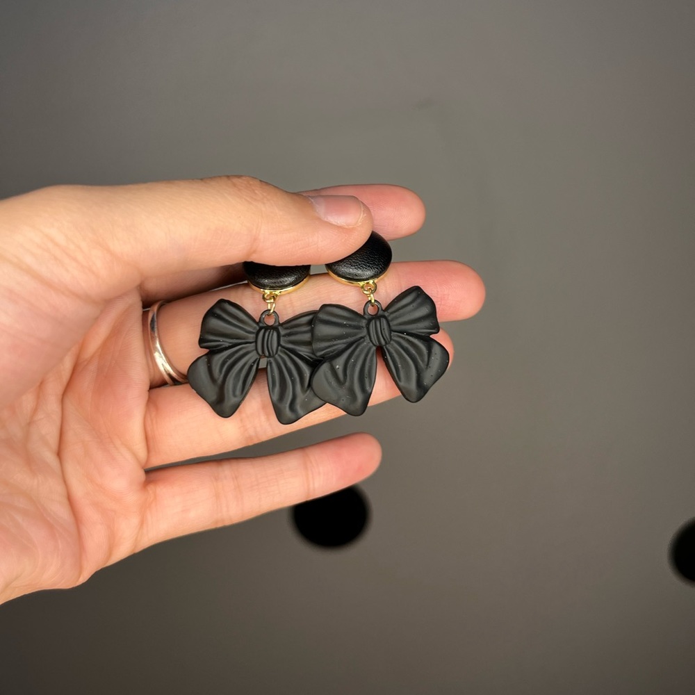 Black Bow Earrings